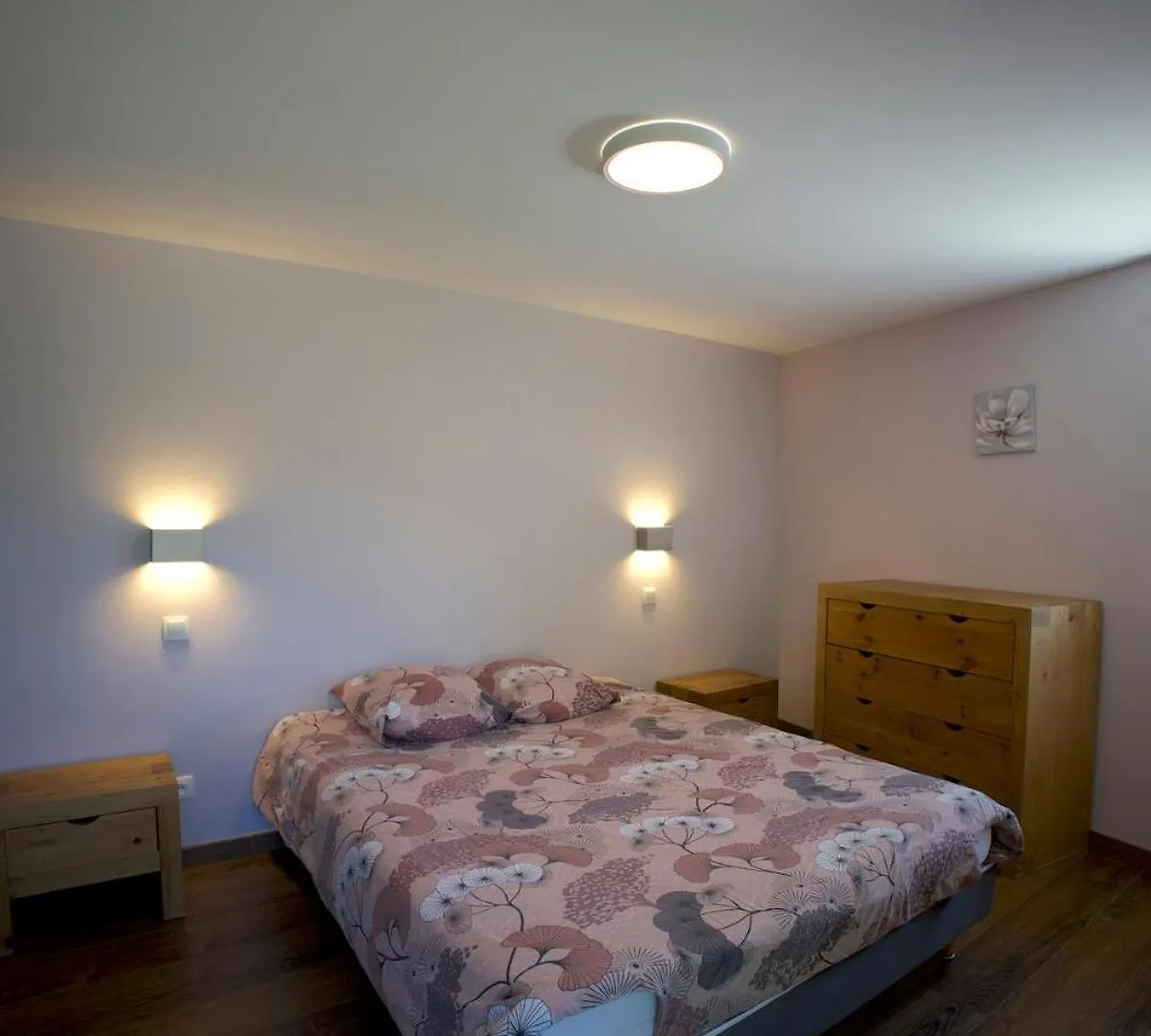 Le Chalet Des Garzons - Incroyable Vue Albertville 0*,